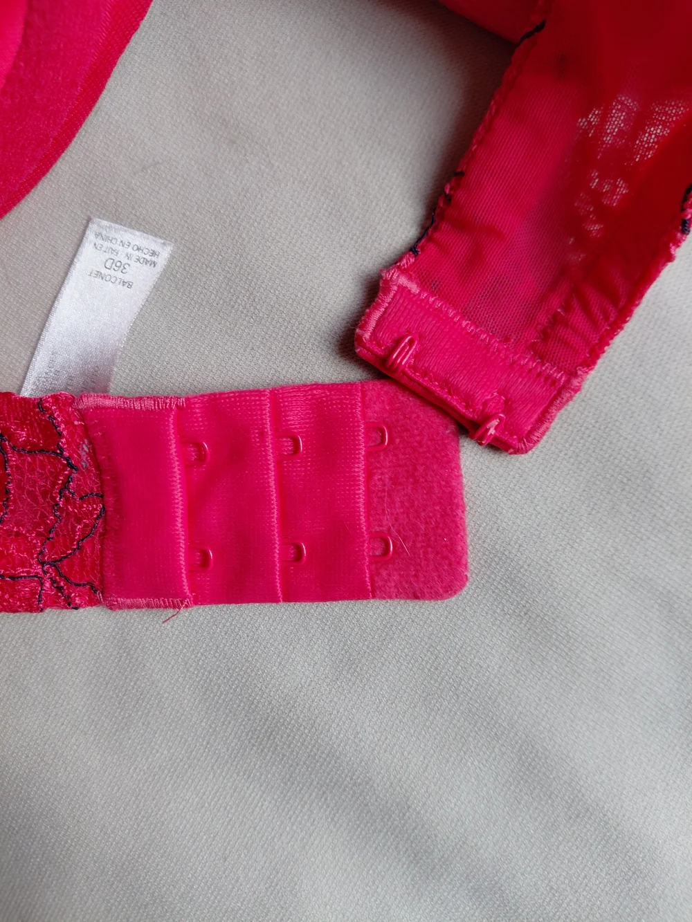 Victoria's Secret Hot Pink Lace Balconette Underwire Bra 36D - Picture 9 of 10